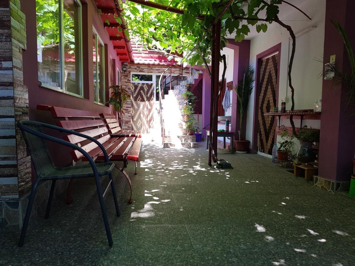 מלון Două Mai Casa Simona מראה חיצוני תמונה