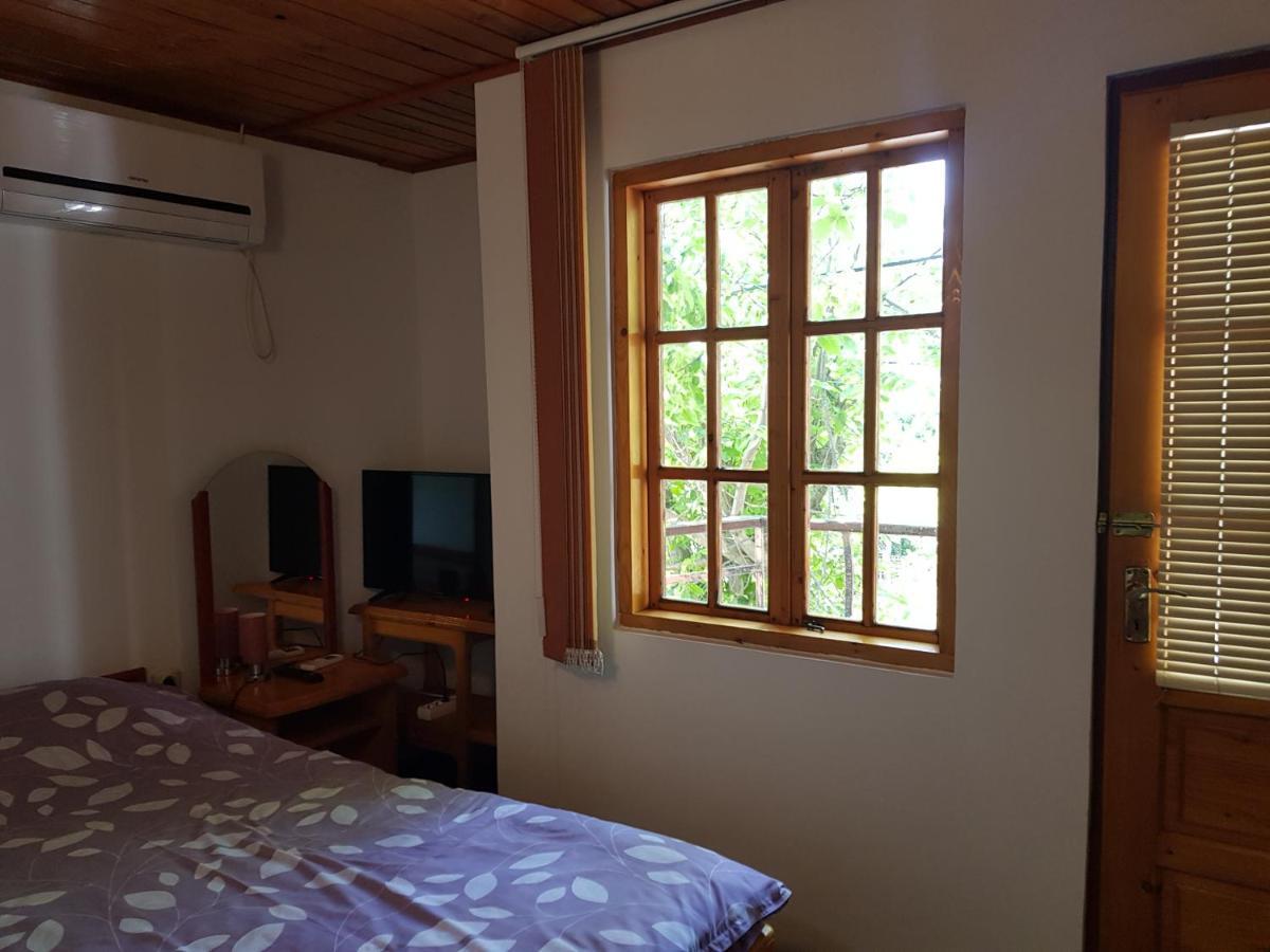 מלון Două Mai Casa Simona מראה חיצוני תמונה