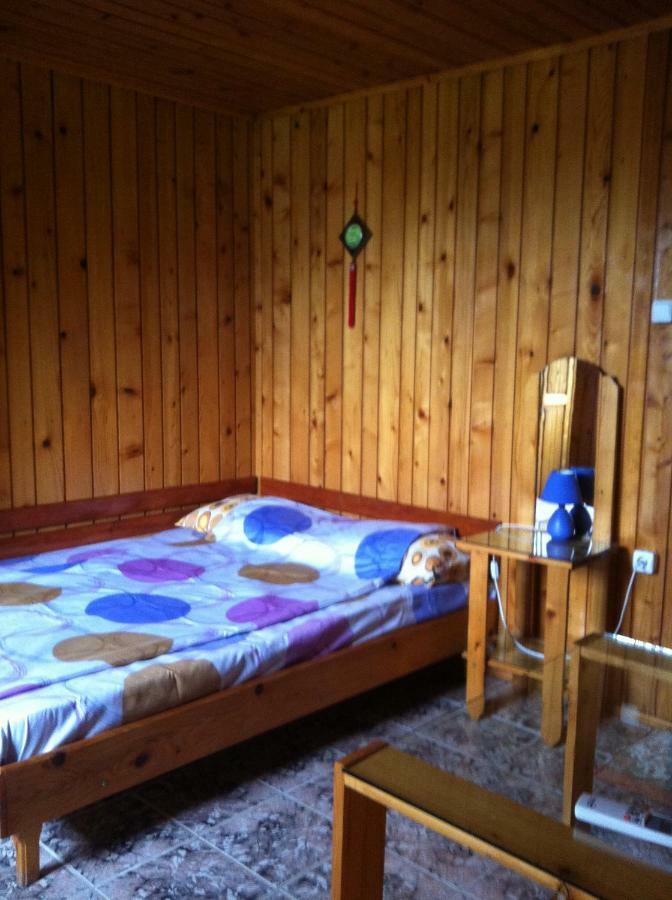 מלון Două Mai Casa Simona מראה חיצוני תמונה