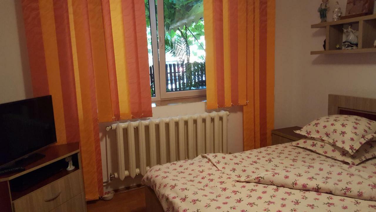 מלון Două Mai Casa Simona מראה חיצוני תמונה