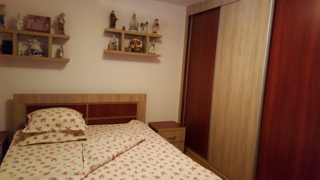 מלון Două Mai Casa Simona מראה חיצוני תמונה